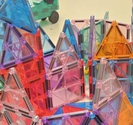 magnetic tiles
