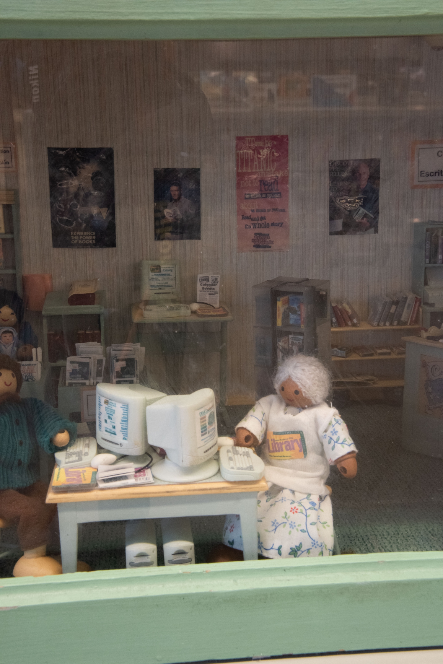 Miniature Library