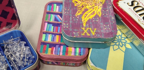 small decorated altoids tins